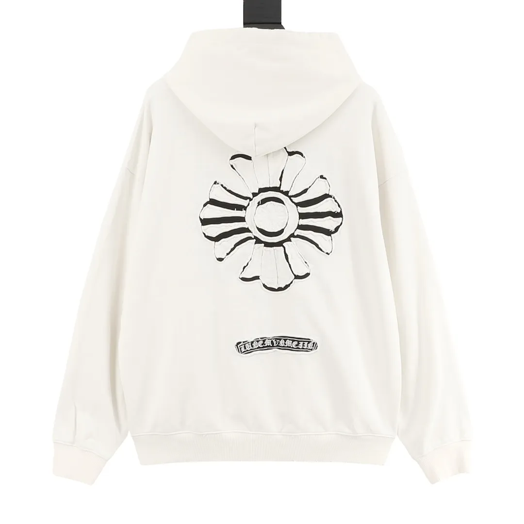 P580 Chrome Hearts/Chrome Hearts Heavy Industry Cross Logo Patch Embroidery Washed Burnt Flower Hooded Sweater Made of 430g pure cotton sweatshirt fabric with double yarns. The fabric is woven with double yarns and twisted together. It is 40% stronger than single yarn and forms a three-dimensional texture similar to the texture of tripe. It not only maintains the moisture absorption and breathability of pure cotton, but also achieves softness and non-collapse through double-strand thickening. Laser burnt patch embroidery. Frayed process Micro-label patch on the chest Large logo cross pattern on the back Heavy-duty laser burnt three-dimensional patch embroidery pattern design Washed and frayed The overall garment presents a lazy style Whether it is daily outings or sports and fitness, you can show your trendy attitude and become the focus of the street Complete with three logos OS loose fit Color: Washed black, Washed white Size: S-XL